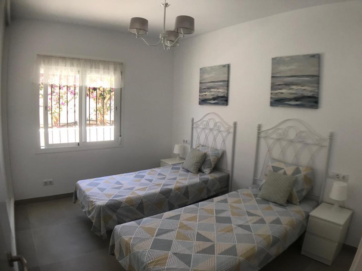 Villa Rafaela Фригиляна Екстериор снимка
