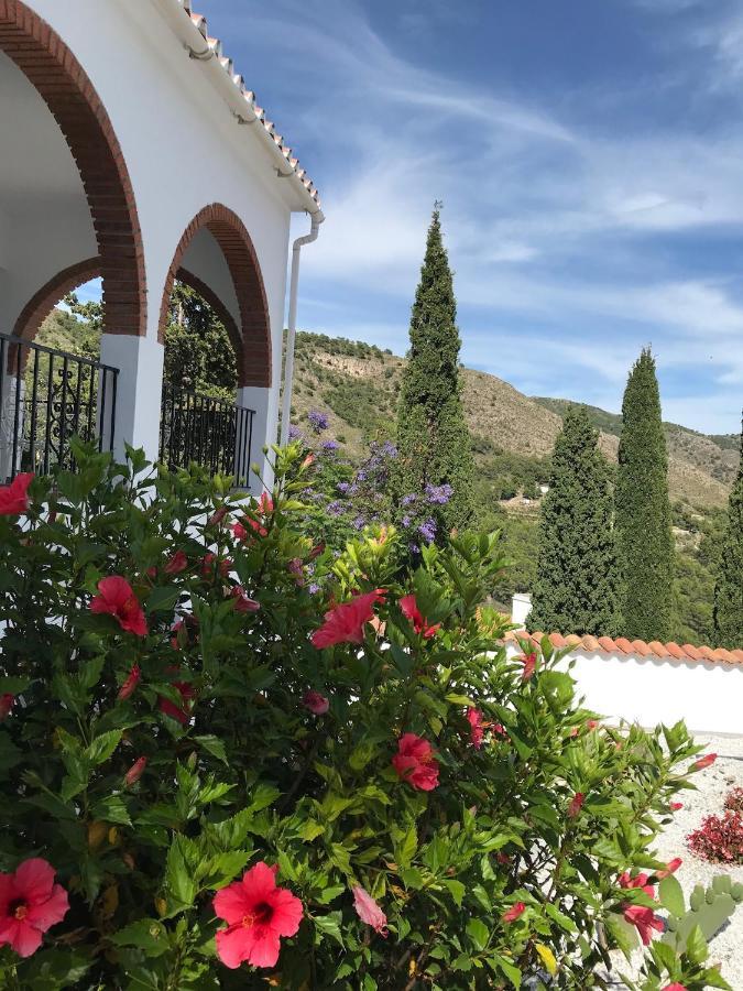 Villa Rafaela Фригиляна Екстериор снимка